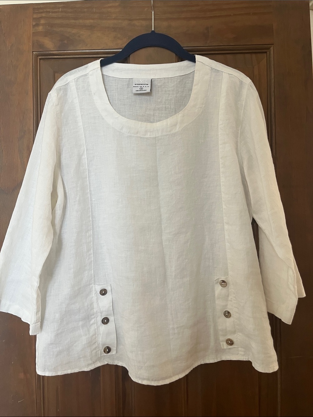 Lightweight White Linen Button-Accent Tunic Top